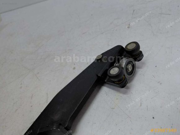 Renault Master 2 Sol Sürgülü Kapı Menteşesi 8200080750 YP