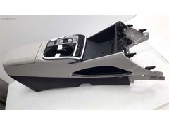 Hyundai Tucson Orta Konsol Komple (dolu) 84631-N7111 846B1-N7080