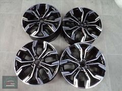 Clio 4 Clio 5 17 Jant Takımı Orjinal Siyah 403007341R 403000324R