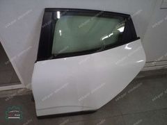 Renault Clio 5 Sol Arka Kapı Dolu (Beyaz) Orj 821017920R
