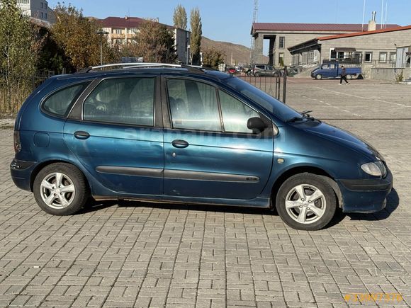 Galeriden Renault Scenic 2.0 RXT 1998 Model Kars