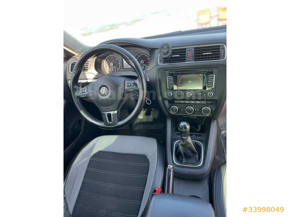 !!ACİL!!
Memurdan Volkswagen Jetta 1.6 TDi Highline 2012 Model  Manuel