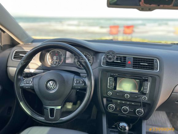 !!ACİL!!
Memurdan Volkswagen Jetta 1.6 TDi Highline 2012 Model  Manuel
