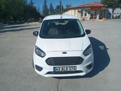 Sahibinden Ford Tourneo Courier 1.5 TDCi Trend 2022 Model