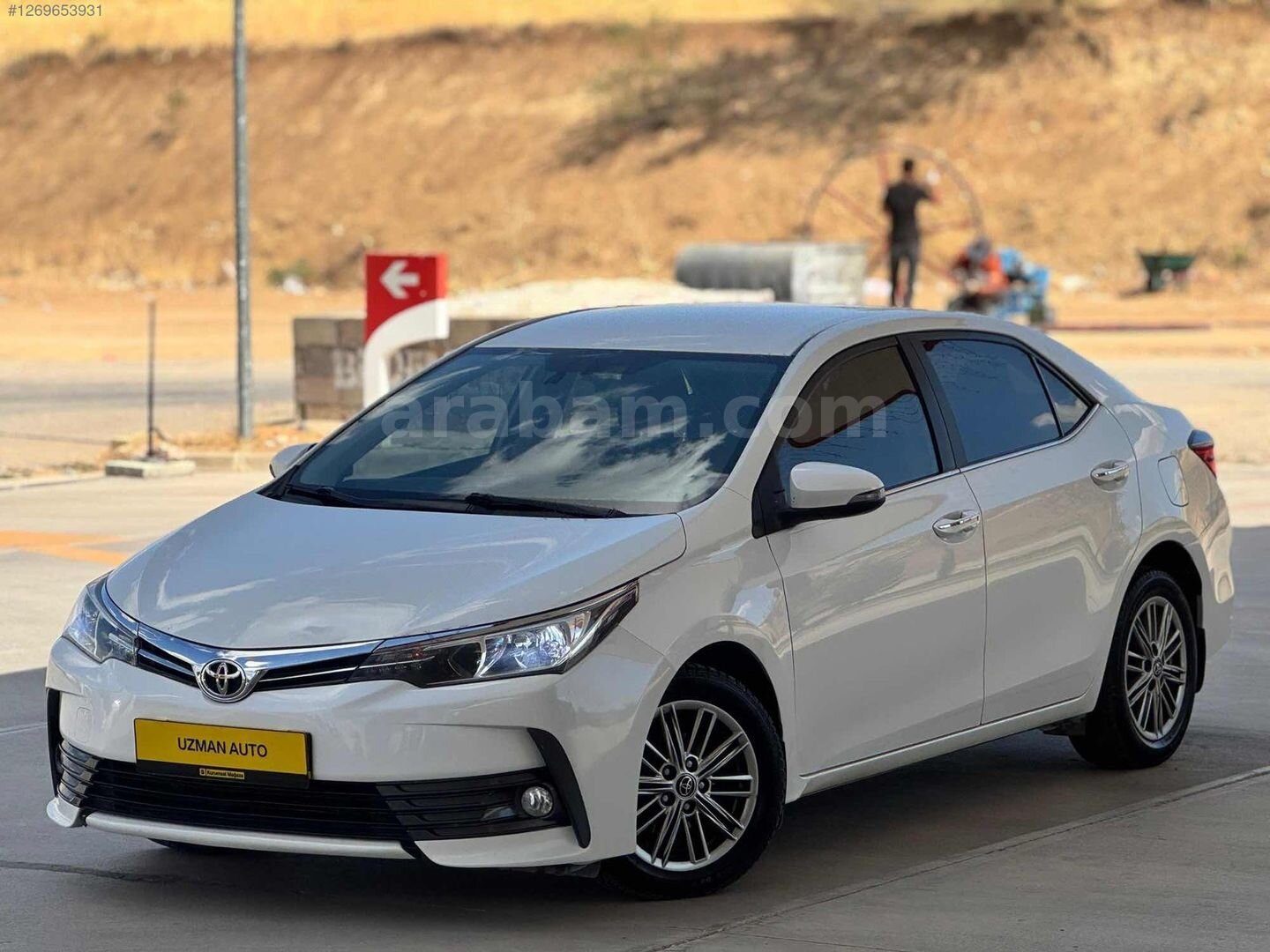 UZMAN AUTO DAN 2018 MODEL 1.6 BENZİN OTOMATİK COROLLA 1
