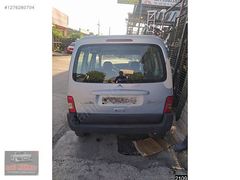 CİTROEN BERLİNGO PEJO PARTNER BAGAJ KAPAĞI ÇIKMA