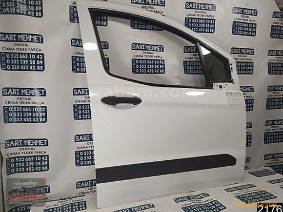 FORD COURİER SAĞ ÖN KAPI ÇIKMA