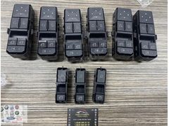 5802962188 İVECO S WAY Sol kapı CAM DÜĞMESİ ORJİNAl ürün..