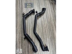 03L103493N VW CRAFTER TRANSPORTER 2.0 YAĞ HAVALANDIRMA BORU ORJ