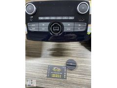 281150536R RENAULT CLİO 4 USB TEYP ORJ EKİPMAN SIFIR ÜRÜN....