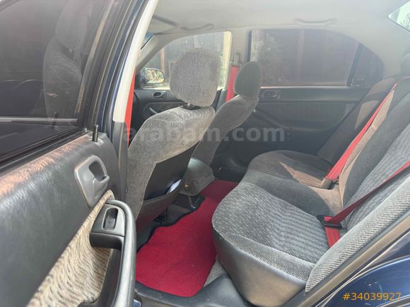 Galeriden Honda Civic 1.6 i ES 2000 Model Denizli