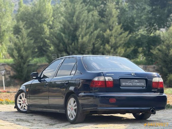 Galeriden Honda Civic 1.6 i ES 2000 Model Denizli