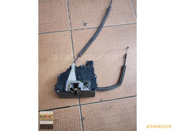 DUCATO ÖN SAĞ KAPI KİLİDİ 1350147080 2006