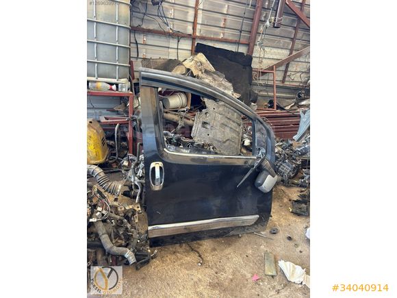 peugeot bıpper ön sağ kapı siyah