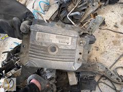 Renault Megane 1.6 Motor Beyni 8200298457