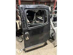 PEUGEOT BIPPER ARKA SOL SÜRGÜLÜ KAPI SİYAH HASARLI