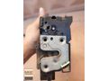 EXPRESS COMBİ SOL ARKA SÜRGÜLÜ KAPI KİLİDİ 825035497R