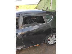 2011 SEAT LEON ARKA SOL SİYAH KAPI
