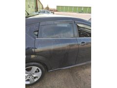 2011 SEAT LEON ARKA SAĞ KAPI SİYAH