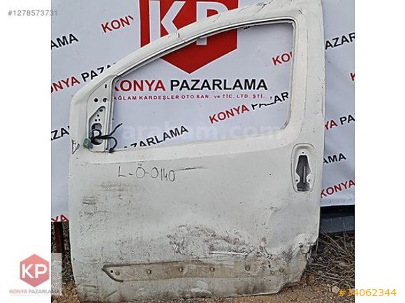 FİAT FİORİNO SOL ÖN KAPI ÇIKMA