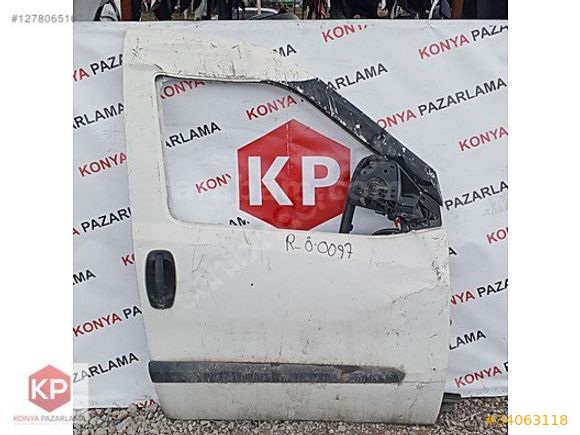FİAT DOBLO 3 SAĞ ÖN KAPI ÇIKMA