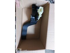 CONNECT GAZ PEDALI ESKİ TİP SARI SOKET 2003-2008 2T14 9F836 ED