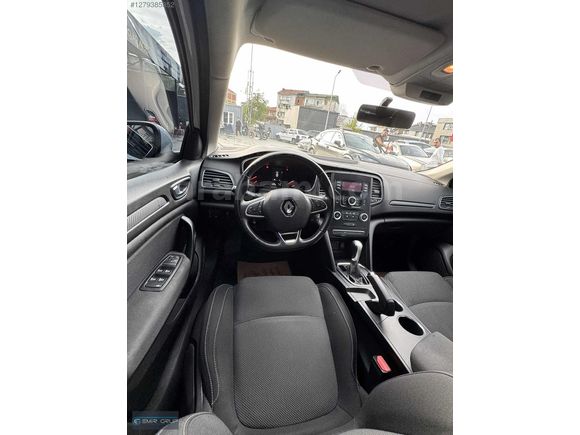 2021 Megane otomatik 1.3 Tce Joy HATASIZ