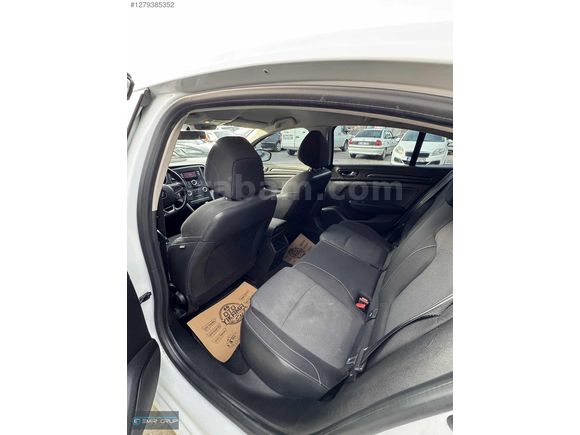2021 Megane otomatik 1.3 Tce Joy HATASIZ