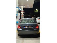 Sahibinden Ford Mondeo 2.0 Ghia 2003 Model 