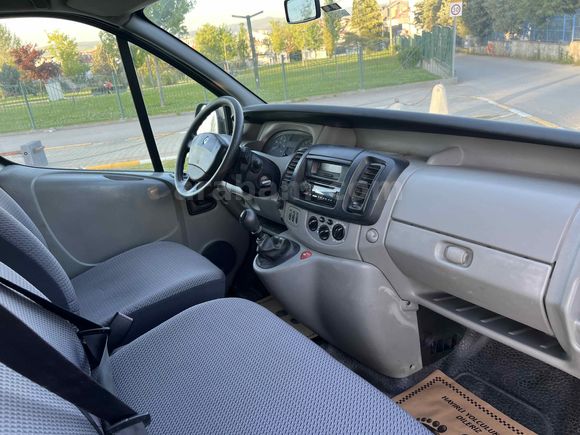 GöÇMEZ OTOMOTiV’DEN 2009 Renault Trafic Multix 1.9 dCi Confort 