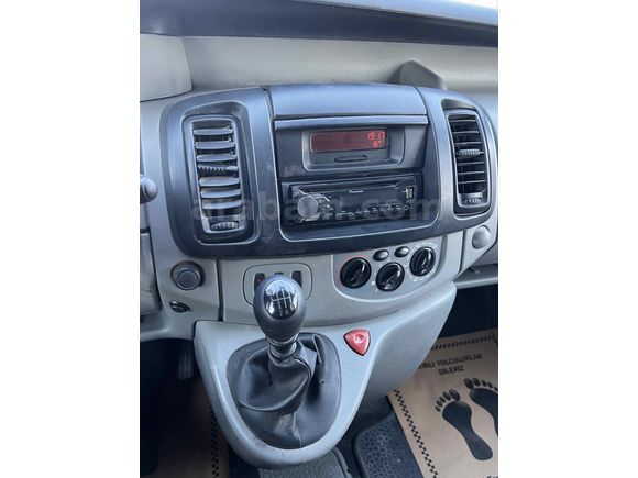 GöÇMEZ OTOMOTiV’DEN 2009 Renault Trafic Multix 1.9 dCi Confort 