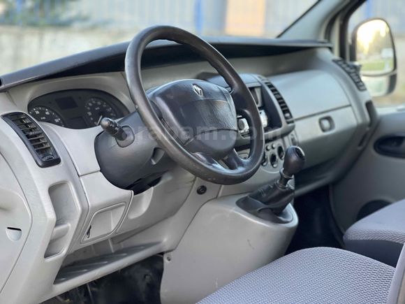 GöÇMEZ OTOMOTiV’DEN 2009 Renault Trafic Multix 1.9 dCi Confort 