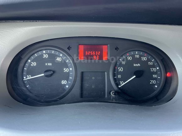 GöÇMEZ OTOMOTiV’DEN 2009 Renault Trafic Multix 1.9 dCi Confort 
