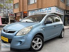 OFLAZLAR'DAN 2010 HYUNDAI İ20 BENZİN BAKIMLI KURUŞ MASRAFSIZ....