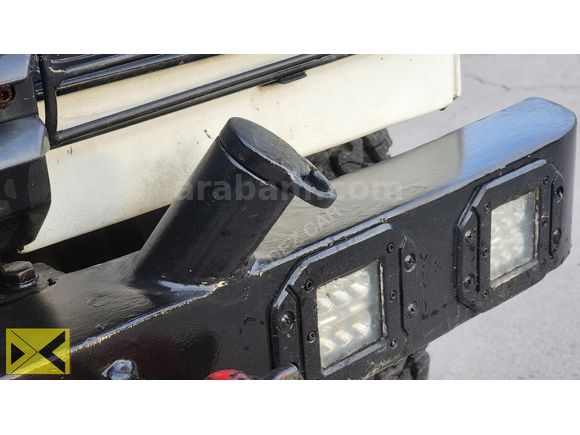 DEZCAR'dan 1998 model emsalsiz DEFENDER