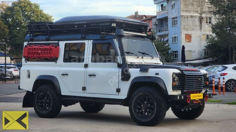 Galeriden Land Rover Defender 110 3.0 1998 Model İstanbul 50.000 km Beyaz