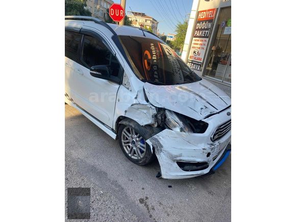 BRN AUTO'DAN 2015 model FORD COURİER