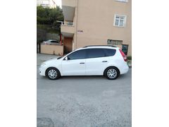 Sahibinden Hyundai i30 1.6 CRDi CW Team 2010 Model