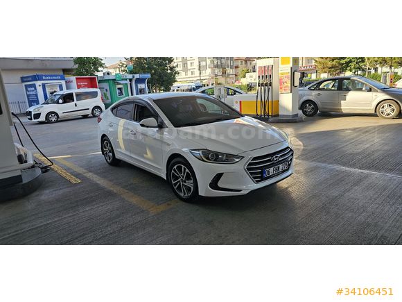 Sahibinden Hyundai Elantra 1.6 D-CVVT Style 2017 Model  233.000 km Beyaz