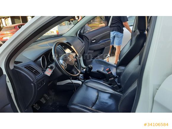 Sahibinden Mitsubishi ASX 1.6 MIVEC Intense 2011 Model