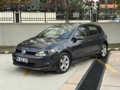 2016 ÇIKIŞLI VW GOLF 1.6 TDİ 
KOMPLE SERVİS BAKIMLI FIRSAT ARACI