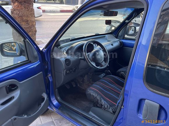 Galeriden Renault Kangoo 1.4 Pampa 2001 Model İzmir
