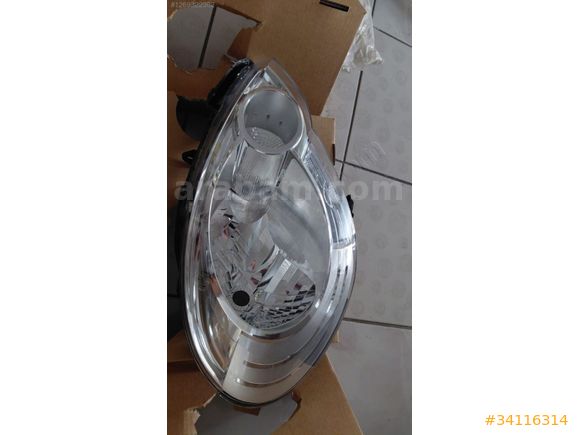 7701068178 KANGOO 3 SAĞ FAR