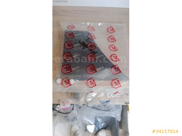 Cm11165 MASTER SAĞ ARKA YAN ÇEVRE BANDI