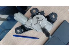 8200431385 KANGOO 3 ARKA CAM SİLECEK MOTORU