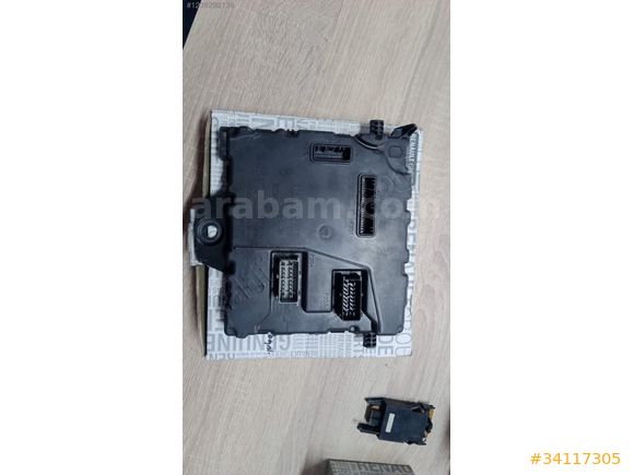 KANGOO 2-3 BCM UCH BEYNİ 8201077406