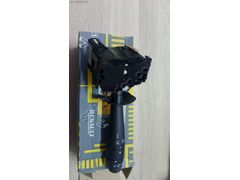 LAGUNA 2 MASTER 2 TRAFIK II FAR KOLU 7701061757