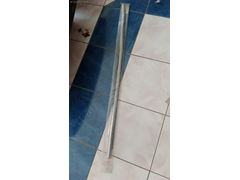 828218509R MEGANE 4 ARKA SOL KAPI CAM DIŞ ÇITASI