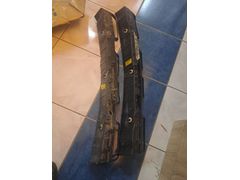 850427378R megane 4 arka tampon orta supportu