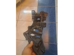 850446420R clio 4sag tampon braketi